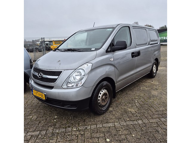 Personenauto hyundai, h300, bouwjaar 2012 - afbeelding 1 van  1
