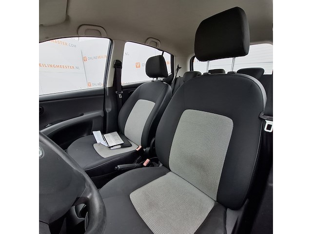 Personenauto, hyundai, i10, 1.1 active cool - afbeelding 18 van  49