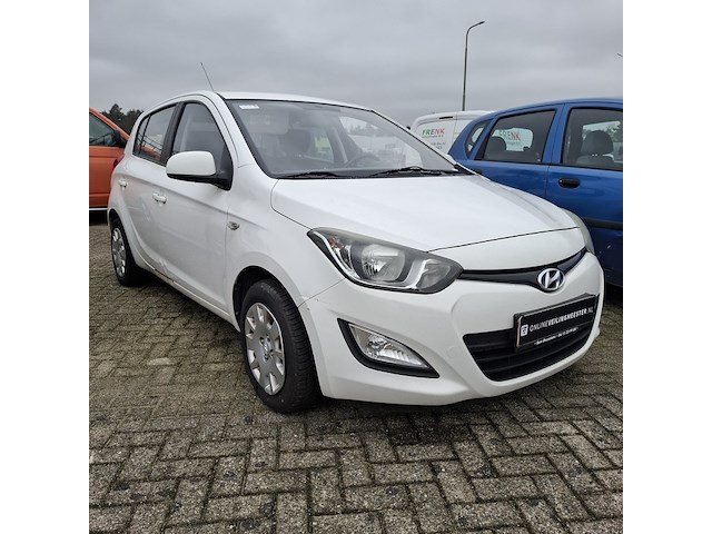 Personenauto, hyundai, i20, 1.2i i-motion, 2013 - afbeelding 3 van  8