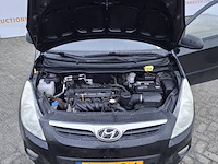 Personenauto hyundai, i20 1.6i i-catcher, zwart, bouwjaar 2009 - afbeelding 9 van  48