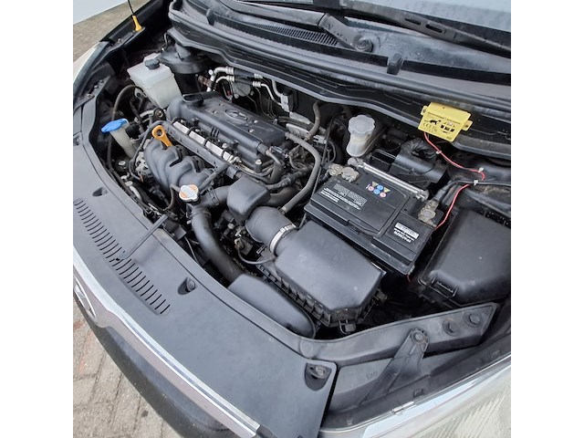 Personenauto hyundai, i20 1.6i i-catcher, zwart, bouwjaar 2009 - afbeelding 10 van  48