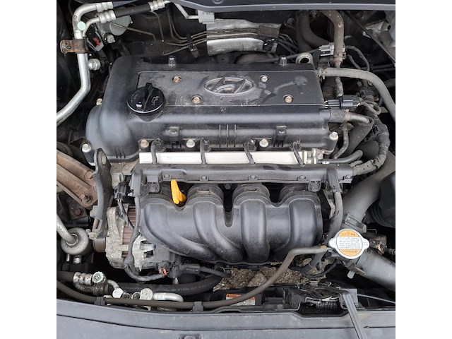 Personenauto hyundai, i20 1.6i i-catcher, zwart, bouwjaar 2009 - afbeelding 14 van  48