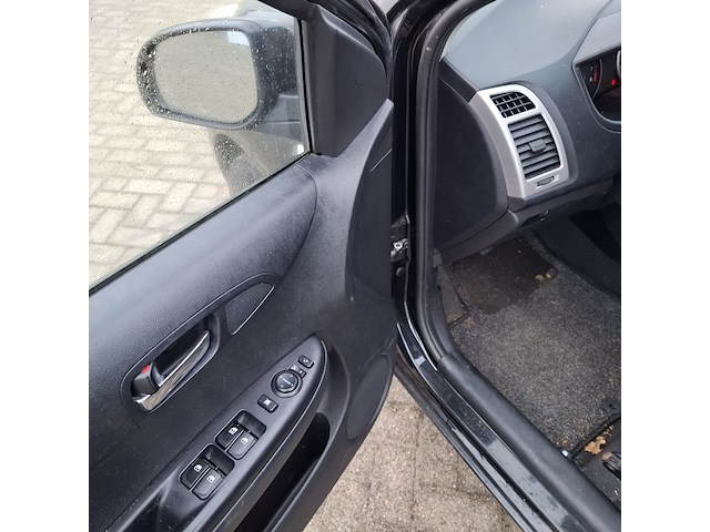 Personenauto hyundai, i20 1.6i i-catcher, zwart, bouwjaar 2009 - afbeelding 17 van  48