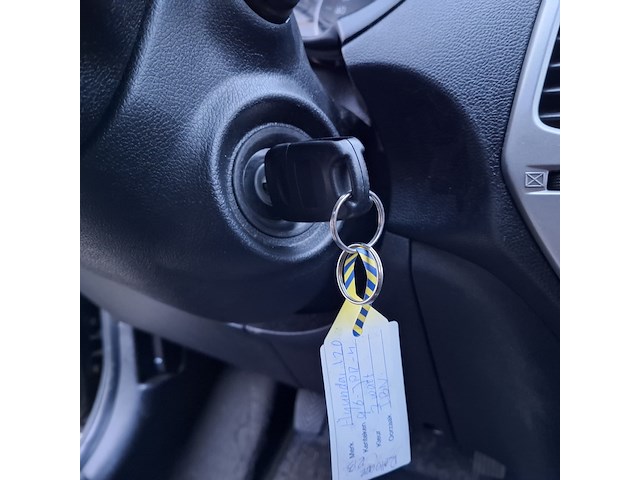 Personenauto hyundai, i20 1.6i i-catcher, zwart, bouwjaar 2009 - afbeelding 22 van  48