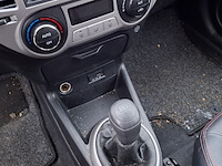 Personenauto hyundai, i20 1.6i i-catcher, zwart, bouwjaar 2009 - afbeelding 25 van  48