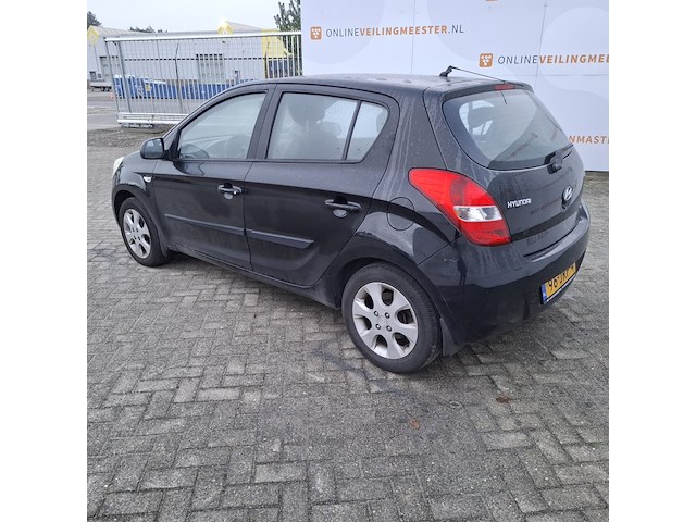 Personenauto hyundai, i20 1.6i i-catcher, zwart, bouwjaar 2009 - afbeelding 46 van  48