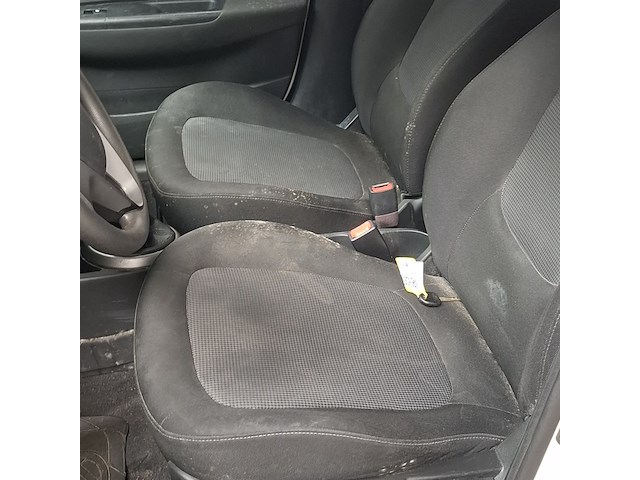 Personenauto, hyundai, i20 - afbeelding 5 van  38