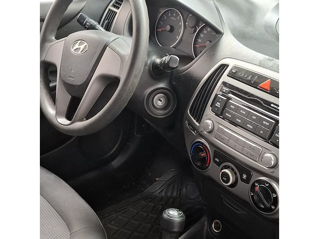 Personenauto, hyundai, i20 - afbeelding 15 van  38