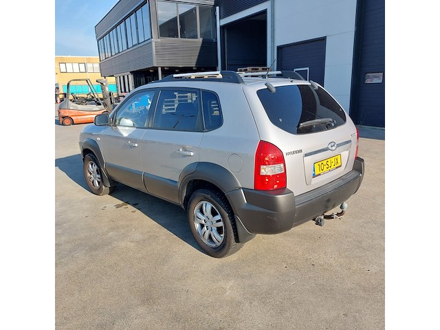Personenauto hyundai, tucson, grijs, bouwjaar 2006 - afbeelding 2 van  42