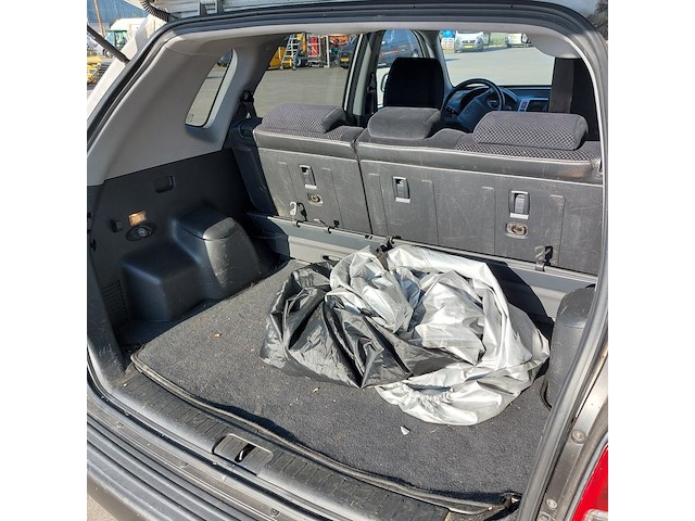 Personenauto hyundai, tucson, grijs, bouwjaar 2006 - afbeelding 18 van  42