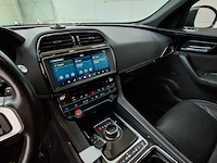 Personenauto, jaguar, f-pace, 2.0 portfolio awd 20d, 2016 - afbeelding 43 van  85