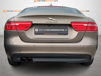 Personenauto, jaguar, xe, 2.0 d prestige, 2015 - afbeelding 14 van  17