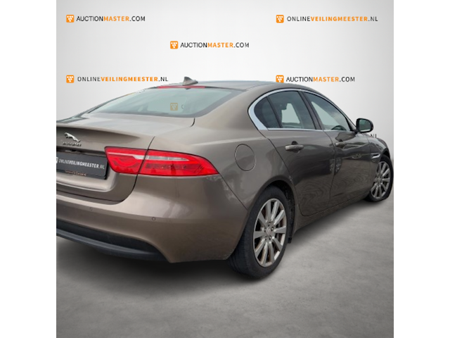 Personenauto, jaguar, xe, 2.0 d prestige, 2015 - afbeelding 15 van  17