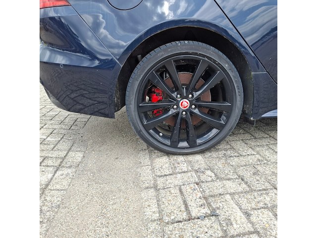 Personenauto, jaguar, xe, 2.0 p250 r-dynamic hse, 2020 - afbeelding 19 van  78