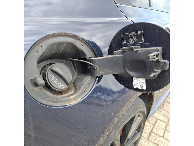 Personenauto, jaguar, xe, 2.0 p250 r-dynamic hse, 2020 - afbeelding 51 van  78
