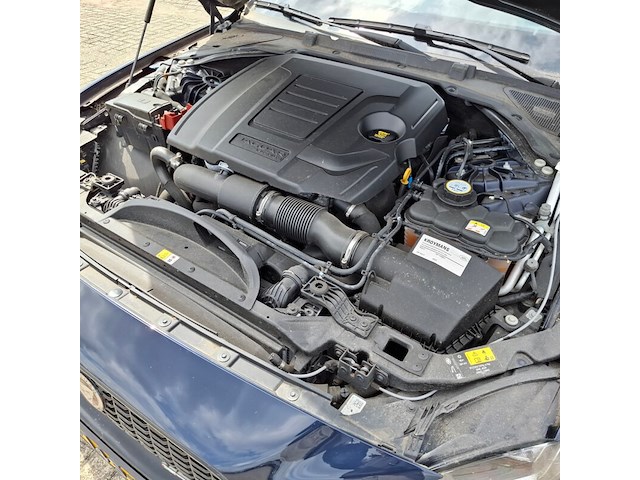 Personenauto, jaguar, xe, 2.0 p250 r-dynamic hse, 2020 - afbeelding 55 van  78
