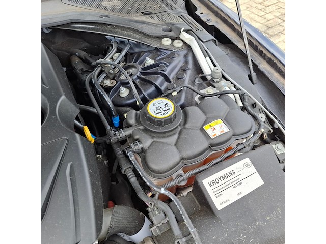 Personenauto, jaguar, xe, 2.0 p250 r-dynamic hse, 2020 - afbeelding 57 van  78