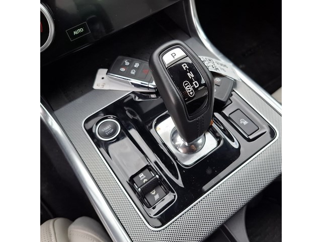 Personenauto, jaguar, xe, 2.0 p250 r-dynamic hse, 2020 - afbeelding 69 van  78
