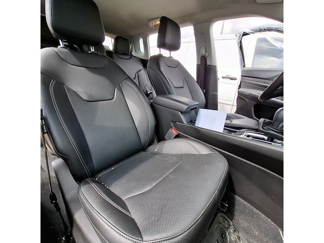 Personenauto, jeep, compass, 2024 - afbeelding 18 van  128