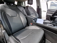 Personenauto, jeep, compass, 2024 - afbeelding 18 van  128