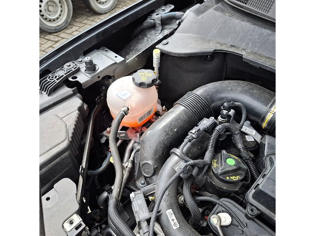 Personenauto, jeep, compass, 2024 - afbeelding 27 van  128
