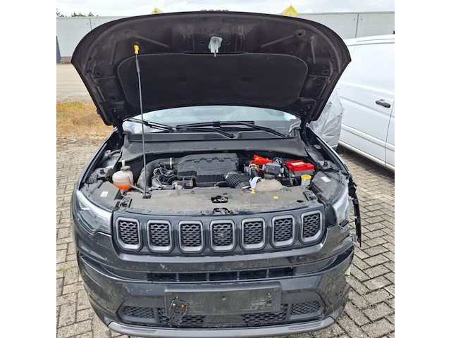 Personenauto, jeep, compass, 2024 - afbeelding 79 van  128