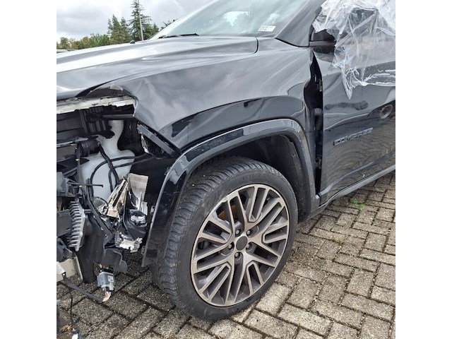 Personenauto, jeep, compass, 2024 - afbeelding 104 van  128