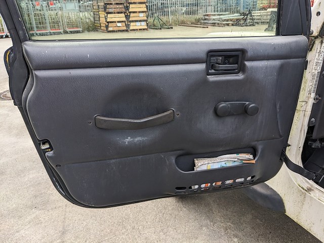 Personenauto, jeep, wrangler 4.0i softt.sahara, 2001 - afbeelding 8 van  41