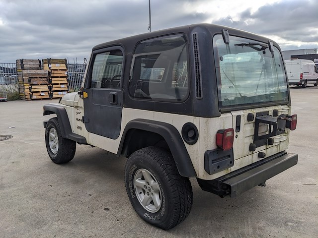 Personenauto, jeep, wrangler 4.0i softt.sahara, 2001 - afbeelding 34 van  41