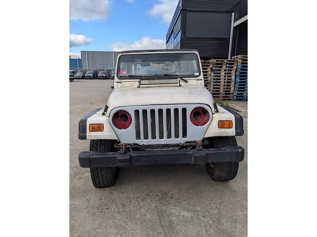 Personenauto, jeep, wrangler 4.0i softt.sahara, 2001 - afbeelding 38 van  41