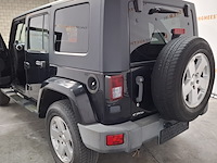 Personenauto, jeep, wrangler - afbeelding 37 van  44