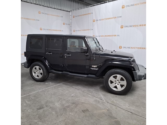 Personenauto, jeep, wrangler - afbeelding 34 van  44