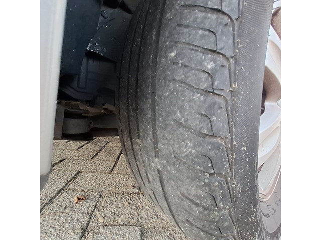 Personenauto, kia, carens 2.0, 2007 - afbeelding 4 van  52