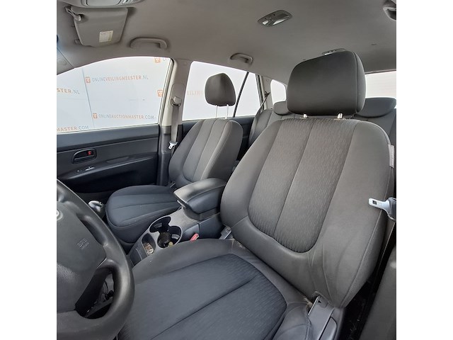 Personenauto, kia, carens 2.0, 2007 - afbeelding 19 van  52