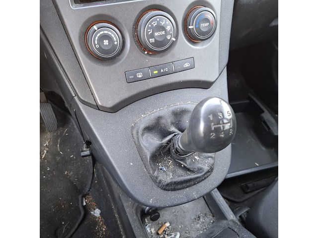 Personenauto, kia, carens 2.0, 2007 - afbeelding 26 van  52