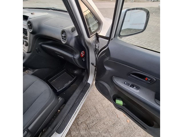 Personenauto, kia, carens 2.0, 2007 - afbeelding 36 van  52