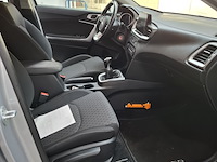 Personenauto, kia, ceed - 1.6 crdi dynamicline - afbeelding 14 van  26