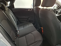 Personenauto, kia, ceed - 1.6 crdi dynamicline - afbeelding 15 van  26