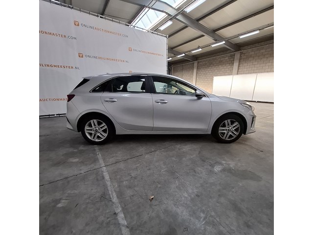 Personenauto, kia, ceed - 1.6 crdi dynamicline - afbeelding 21 van  26