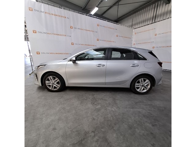 Personenauto, kia, ceed - 1.6 crdi dynamicline - afbeelding 25 van  26