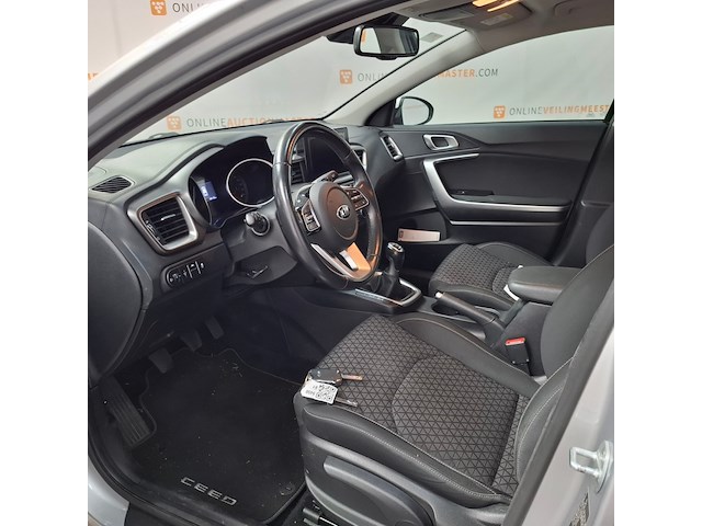Personenauto, kia, ceed 1.6 crdi 85kw, 2019 - afbeelding 32 van  79