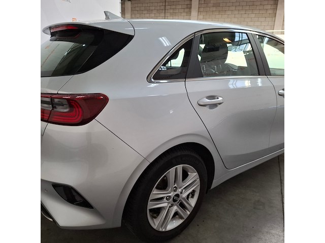 Personenauto, kia, ceed 1.6 crdi - afbeelding 2 van  87