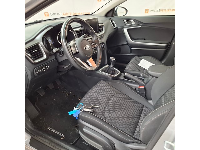 Personenauto, kia, ceed 1.6 crdi - afbeelding 27 van  69