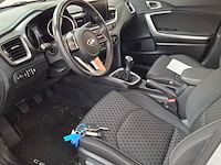 Personenauto, kia, ceed 1.6 crdi - afbeelding 27 van  69