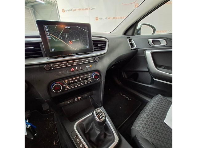 Personenauto, kia, ceed 1.6 crdi - afbeelding 39 van  69