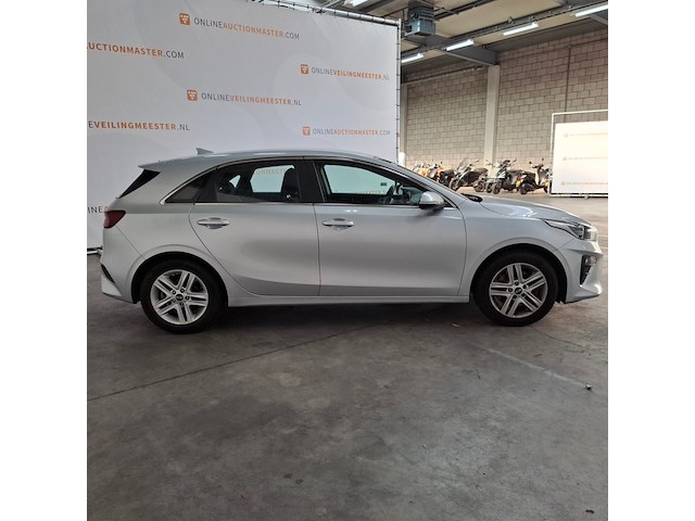 Personenauto, kia, ceed 1.6 crdi - afbeelding 34 van  69