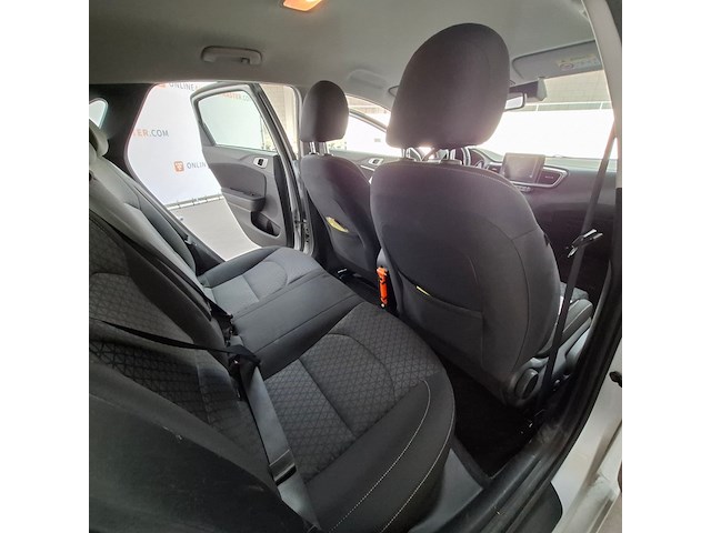 Personenauto, kia, ceed 1.6 crdi - afbeelding 47 van  69