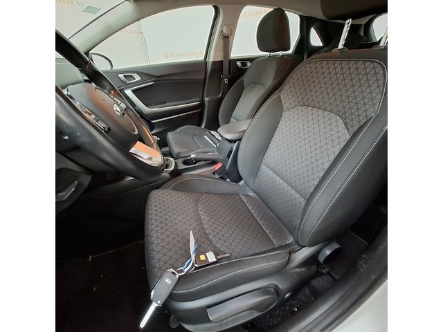 Personenauto, kia, ceed, 2018 - afbeelding 29 van  62