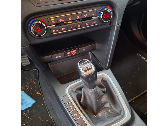 Personenauto, kia, ceed, 2019 - afbeelding 31 van  64