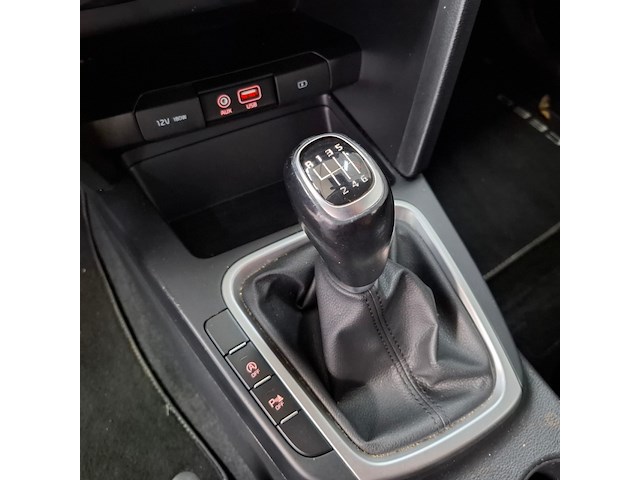 Personenauto, kia, ceed, 2019 - afbeelding 32 van  61